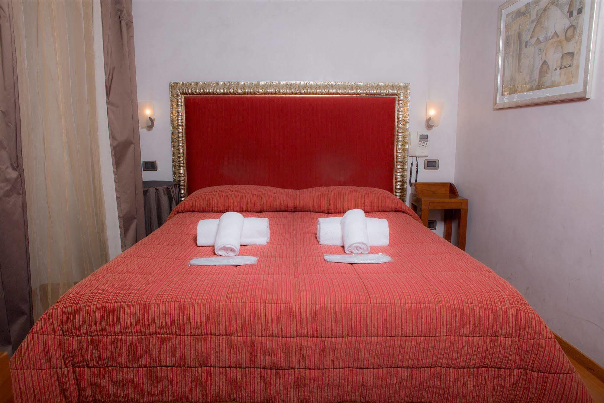 Hotel Piave โรม ภายนอก รูปภาพ